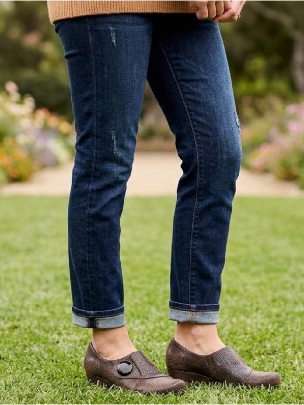 VANELi “Maxy” hidden wedge slipon